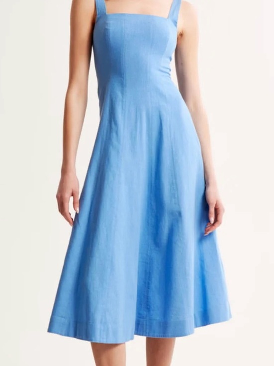 Abercrombie & Fitch Dresses & Skirts - Abercrombie & Fitch Linen Square-Neck Midi Dress with Pockets in Blue - size XL